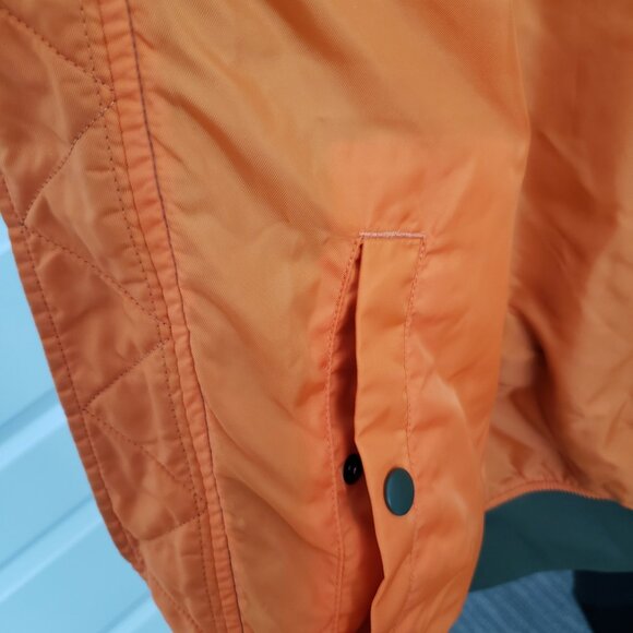 (Pre-owned) Alpha Industries MA-1 Bomber Flight Jacket (Reversible) (XL) - Picture 7 of 10